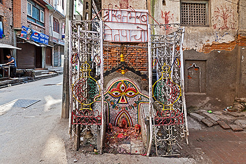 20111007 095300_C5D33_SwetBhairab-2.jpg